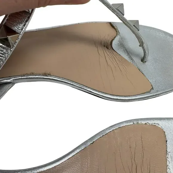 Valentino Garavani Silver Rockstud Flat Sandals Studded Leather Size 37.5 - Picture 5 of 10